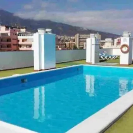 Tele-working. Central. Gran Balcon. Vistas. Apartment Puerto de la Cruz (Tenerife)